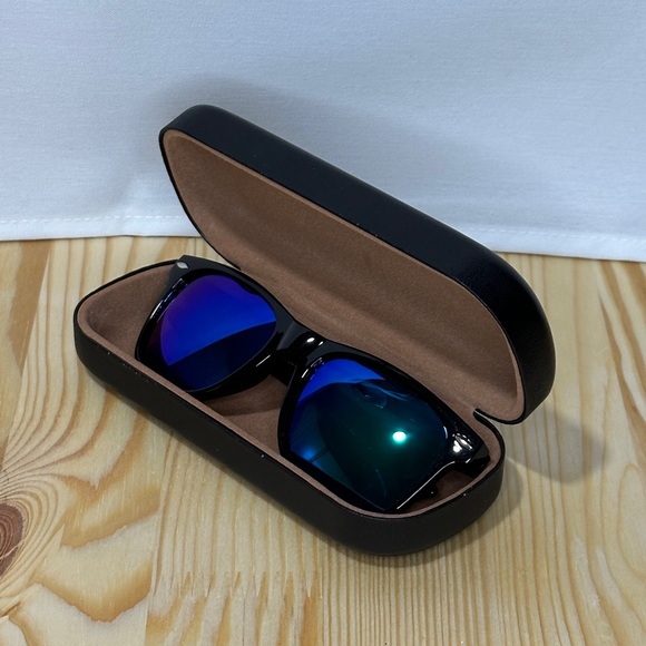 Wayfarer Sunglasses - Picture 2 of 4